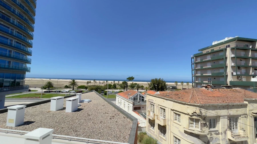 Apartamento T4 para Venda em Alhadas Foto 22