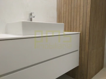 Apartamento T4 para Venda em Cedofeita, Santo Ildefonso, Sé, Miragaia, São Nicolau e Vitória