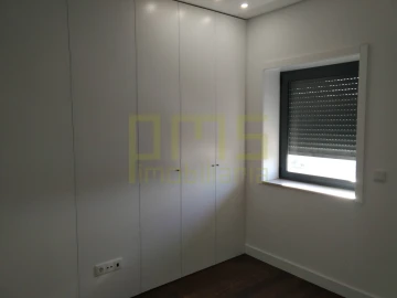 Apartamento T4 para Venda em Cedofeita, Santo Ildefonso, Sé, Miragaia, São Nicolau e Vitória