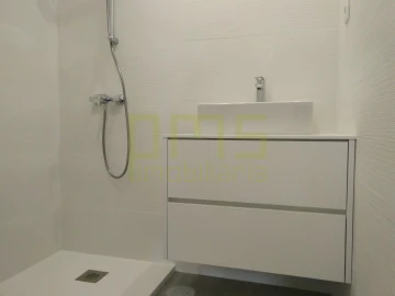 Apartamento T4 para Venda em Cedofeita, Santo Ildefonso, Sé, Miragaia, São Nicolau e Vitória