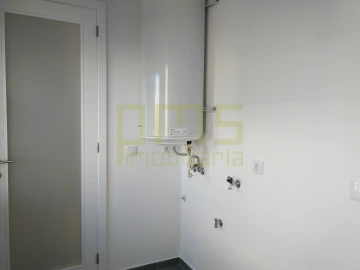 Apartamento T4 para Venda em Cedofeita, Santo Ildefonso, Sé, Miragaia, São Nicolau e Vitória