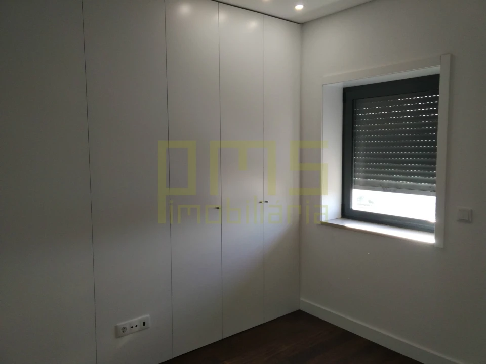 Apartamento T4 para Venda em Cedofeita, Santo Ildefonso, Sé, Miragaia, São Nicolau e Vitória Foto 14