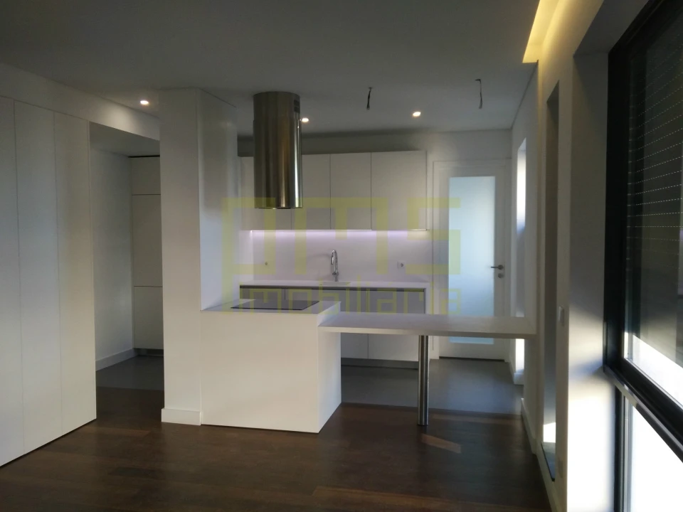 Apartamento T4 para Venda em Cedofeita, Santo Ildefonso, Sé, Miragaia, São Nicolau e Vitória Foto 22
