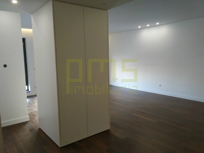 Apartamento T4 para Venda em Cedofeita, Santo Ildefonso, Sé, Miragaia, São Nicolau e Vitória Foto 20