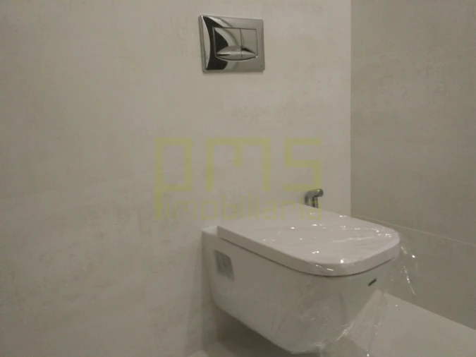 Apartamento T4 para Venda em Cedofeita, Santo Ildefonso, Sé, Miragaia, São Nicolau e Vitória Foto 25