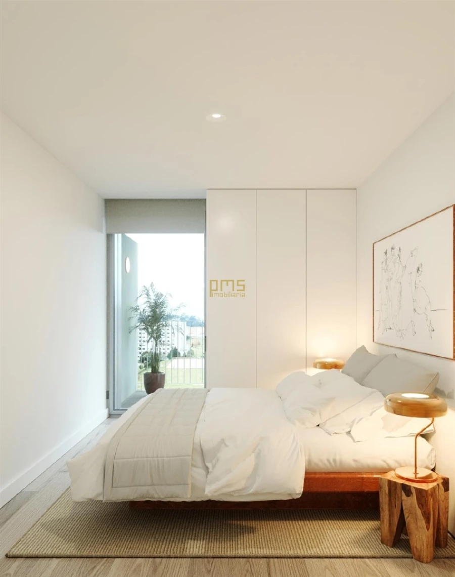 Apartamento T2 para Venda em Paranhos Foto 5