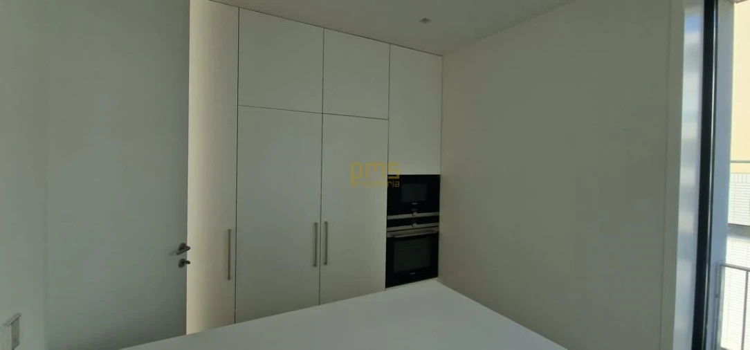 Apartamento T3 para Venda em Aldoar, Foz do Douro e Nevogilde Foto 6