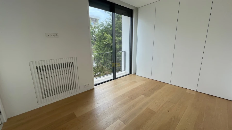 Apartamento T3 para Venda em Aldoar, Foz do Douro e Nevogilde Foto 9