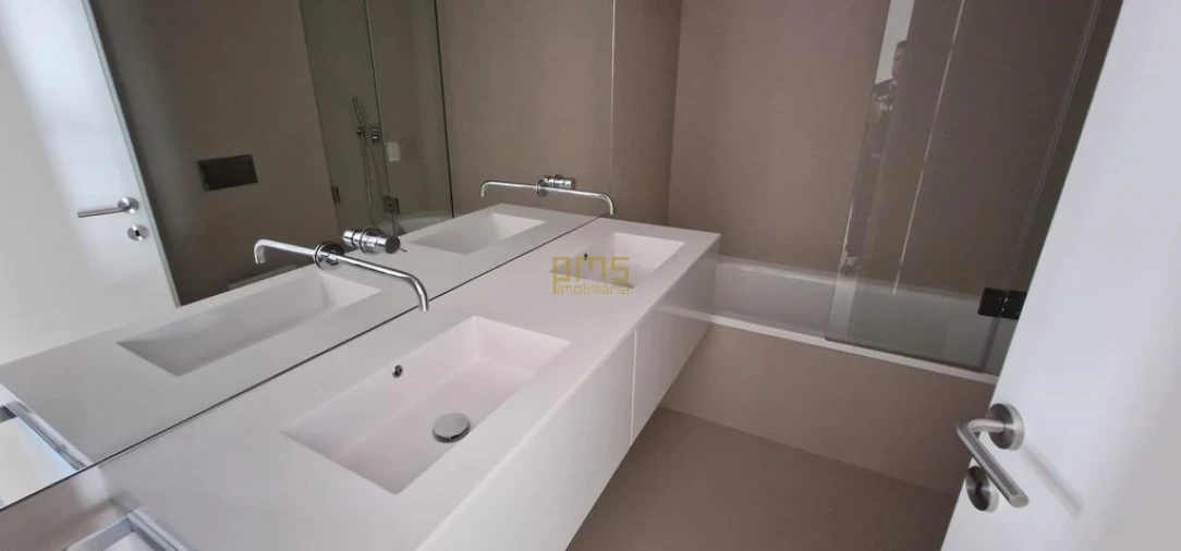 Apartamento T3 para Venda em Aldoar, Foz do Douro e Nevogilde Foto 11
