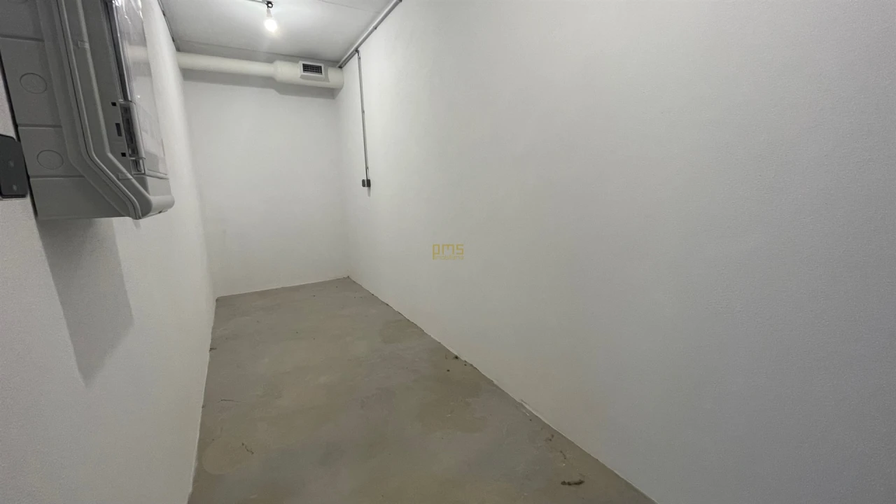 Apartamento T3 para Venda em Aldoar, Foz do Douro e Nevogilde Foto 20