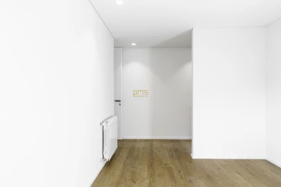 Apartamento T4 para Venda em Matosinhos e Leça da Palmeira