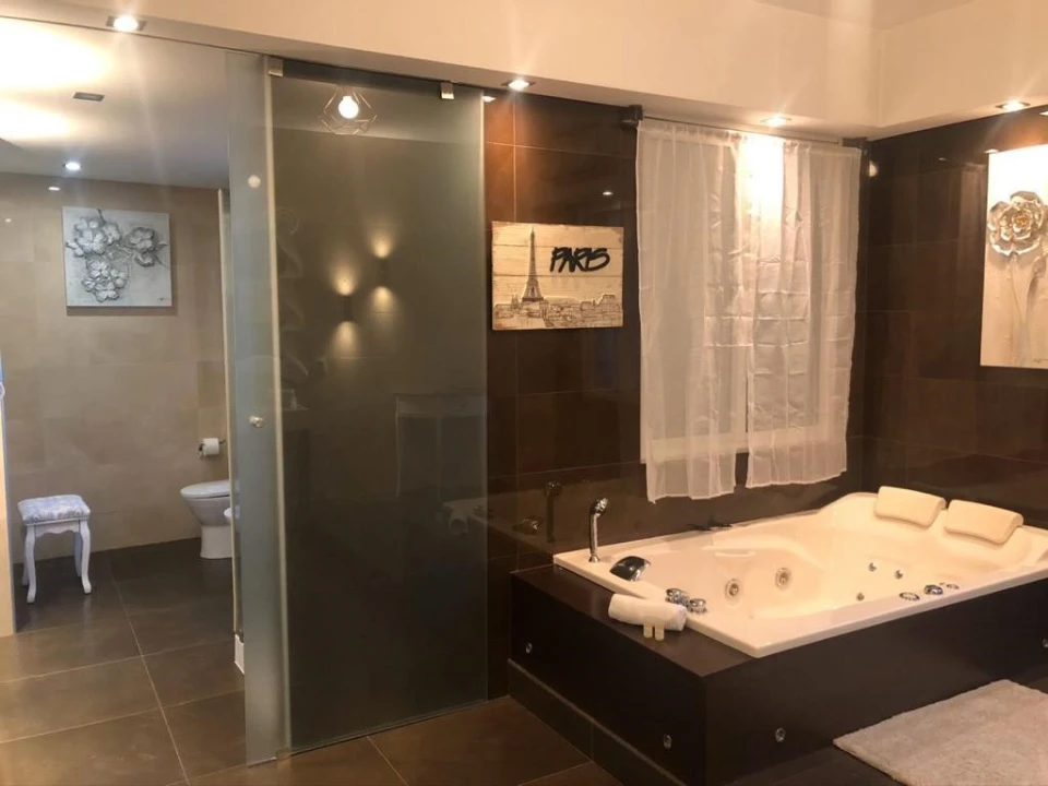 Apartamento T4 para Venda em Cedofeita, Santo Ildefonso, Sé, Miragaia, São Nicolau e Vitória Foto 37