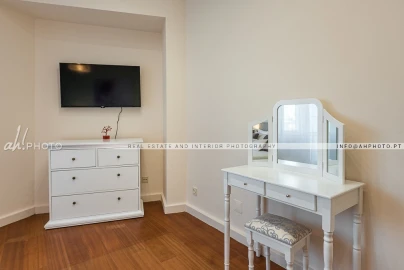 Apartamento T4 para Venda em Cedofeita, Santo Ildefonso, Sé, Miragaia, São Nicolau e Vitória