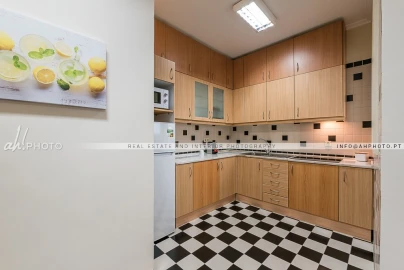Apartamento T4 para Venda em Cedofeita, Santo Ildefonso, Sé, Miragaia, São Nicolau e Vitória