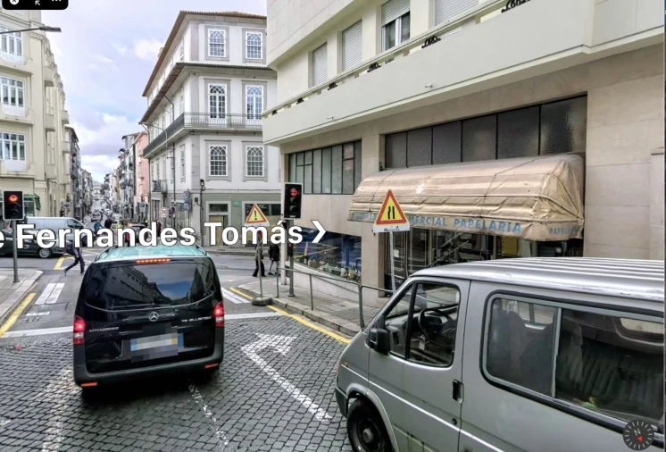 Apartamento T4 para Venda em Cedofeita, Santo Ildefonso, Sé, Miragaia, São Nicolau e Vitória Foto 48