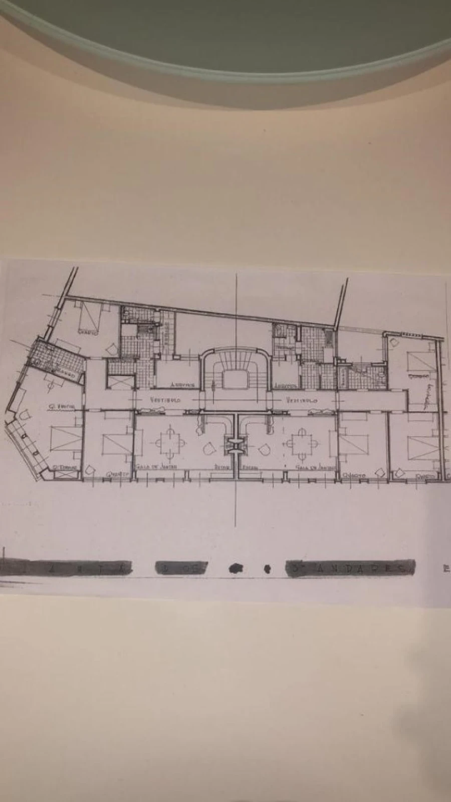 Apartamento T4 para Venda em Cedofeita, Santo Ildefonso, Sé, Miragaia, São Nicolau e Vitória Planta 1