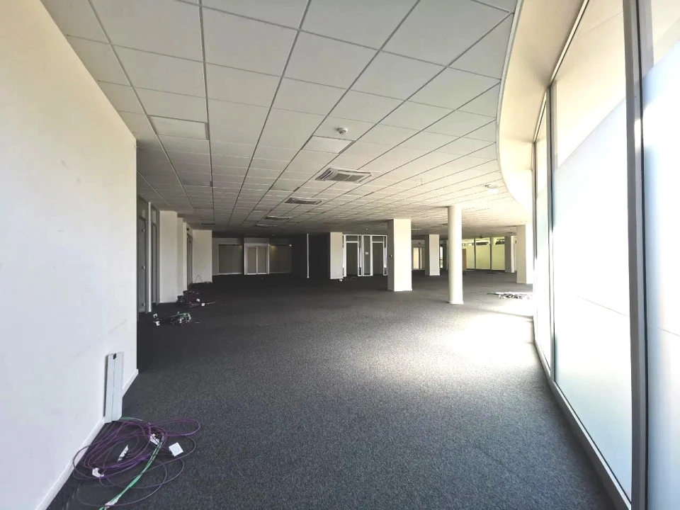 Escritório para Arrendamento em Cidade da Maia Foto 11