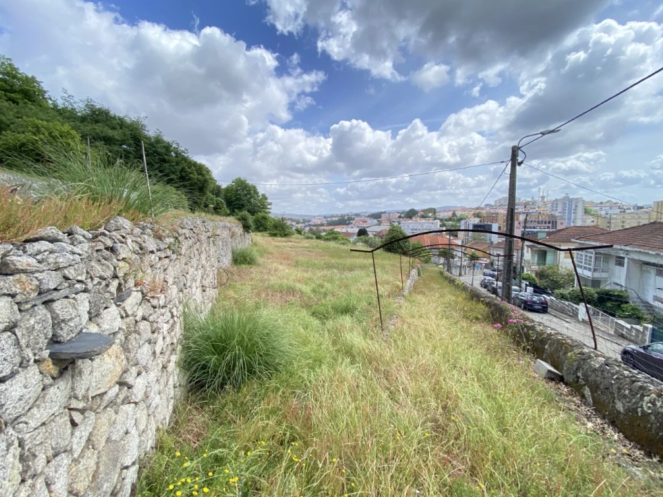 Quinta T4 para Venda em Gondomar (São Cosme), Valbom e Jovim Foto 18
