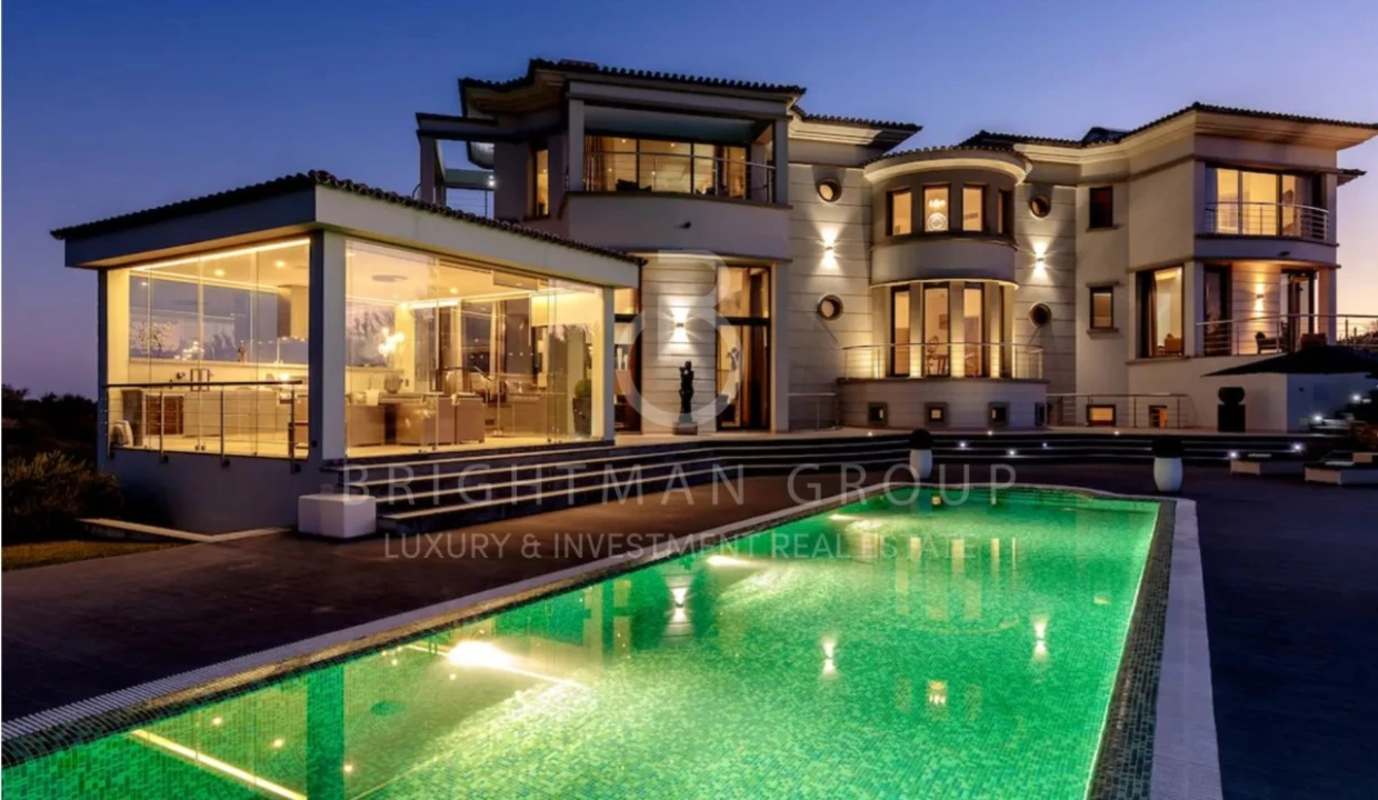 Moradia T5 para Venda em Vila Nova de Cacela Foto 1