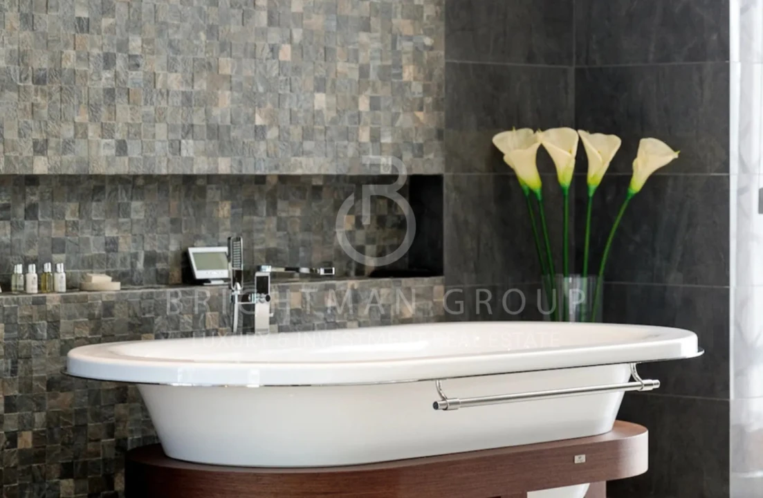 Moradia T5 para Venda em Vila Nova de Cacela Foto 19