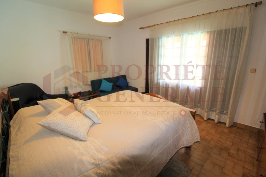 Negócio para Venda em Charneca de Caparica e Sobreda Foto 14