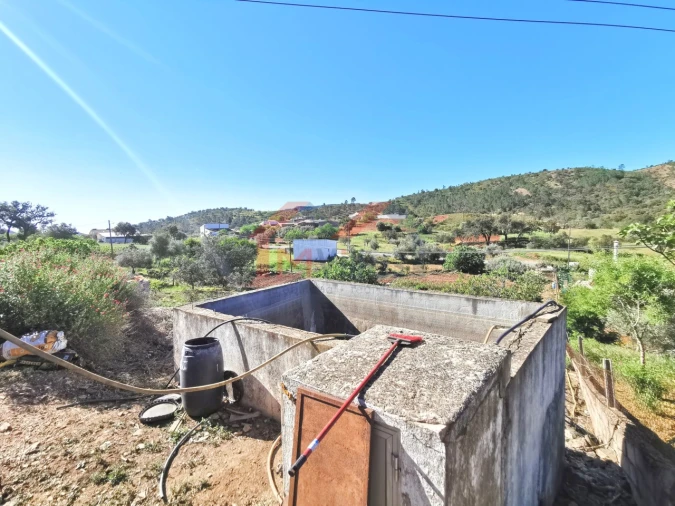 Moradia T2 para Venda em Salir Foto 19