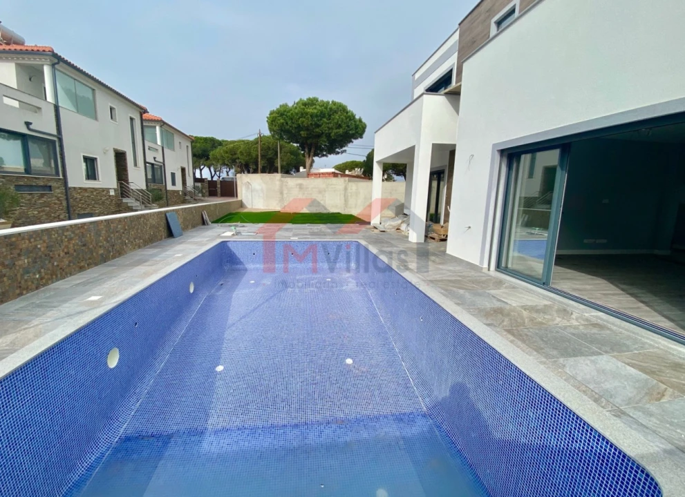 Moradia T3 para Venda em Albufeira e Olhos de Água Foto 31