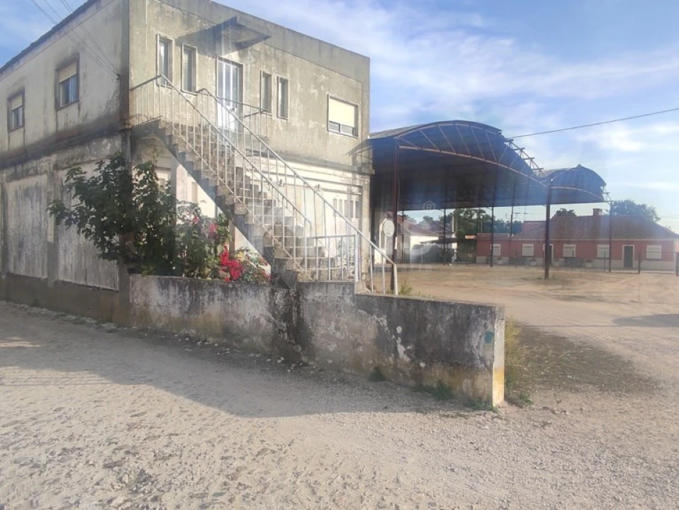Armazém para Venda em Pegões Foto 2