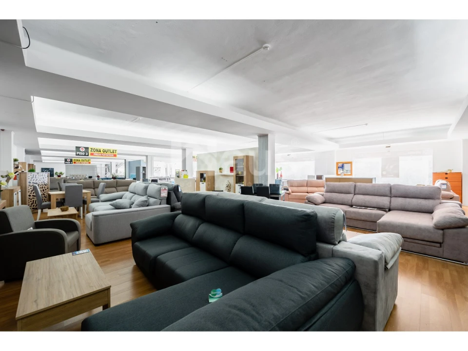 Armazém para Venda em Póvoa de Santo Adrião e Olival Basto Foto 13