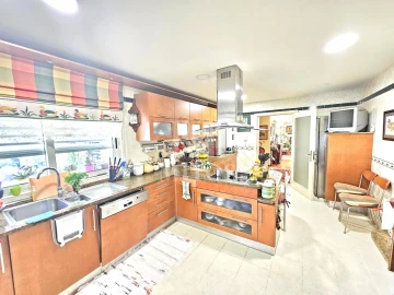 Moradia T4 para Venda em Carreço