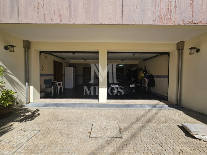 Moradia T4 para Venda em Carreço Foto 28