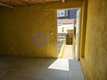Moradia T2 para Venda em Campanhã