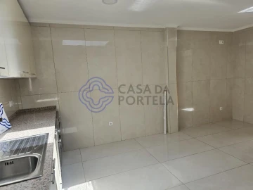 Moradia T2 para Venda em Campanhã
