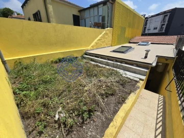 Moradia T2 para Venda em Campanhã