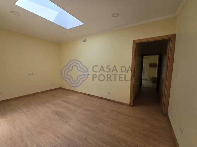 Moradia T2 para Venda em Campanhã Foto 6