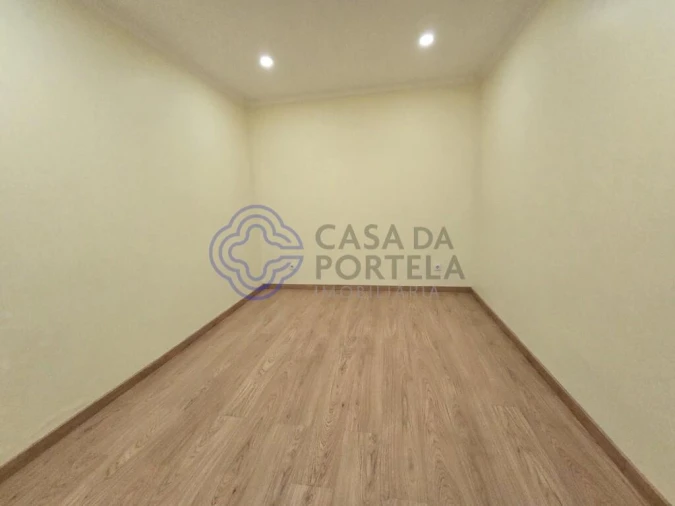 Moradia T2 para Venda em Campanhã Foto 4