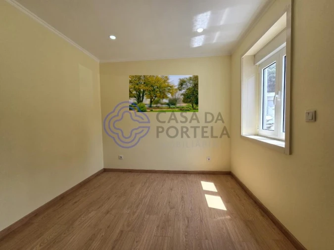 Moradia T2 para Venda em Campanhã Foto 3