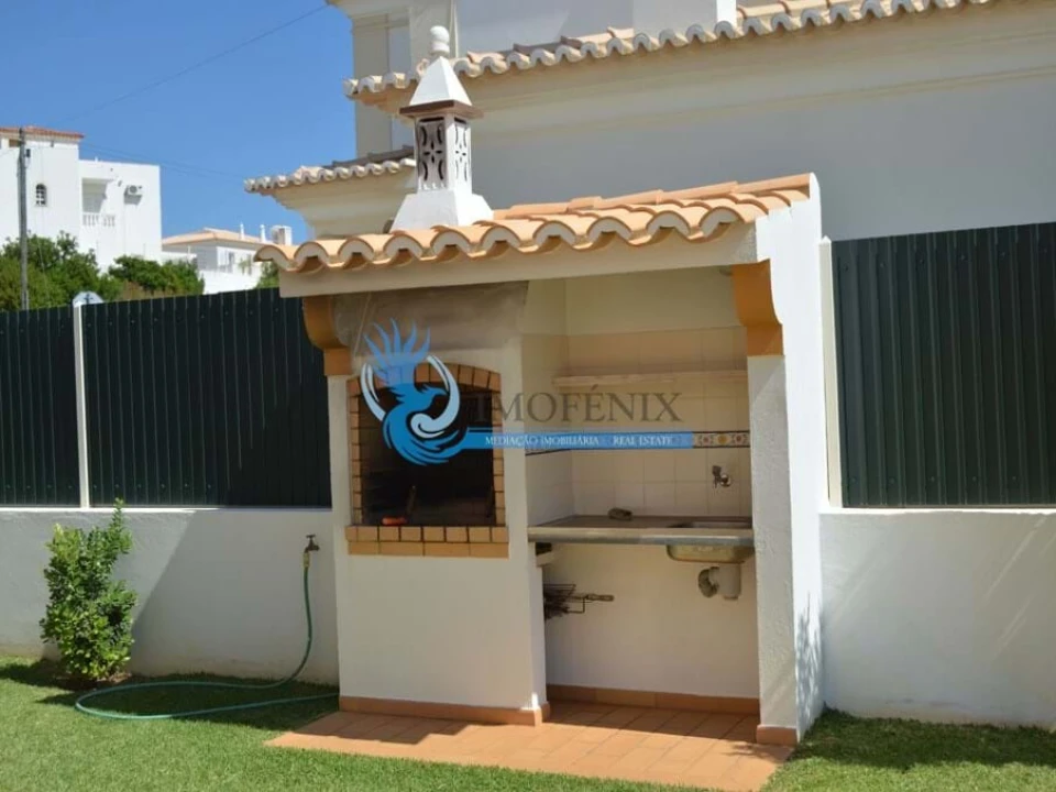 Moradia T4 para Venda em Albufeira e Olhos de Água Foto 8