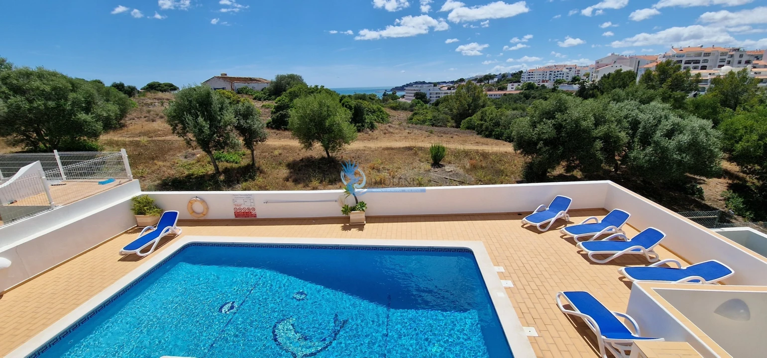 Moradia T4 para Venda em Albufeira e Olhos de Água Foto 7