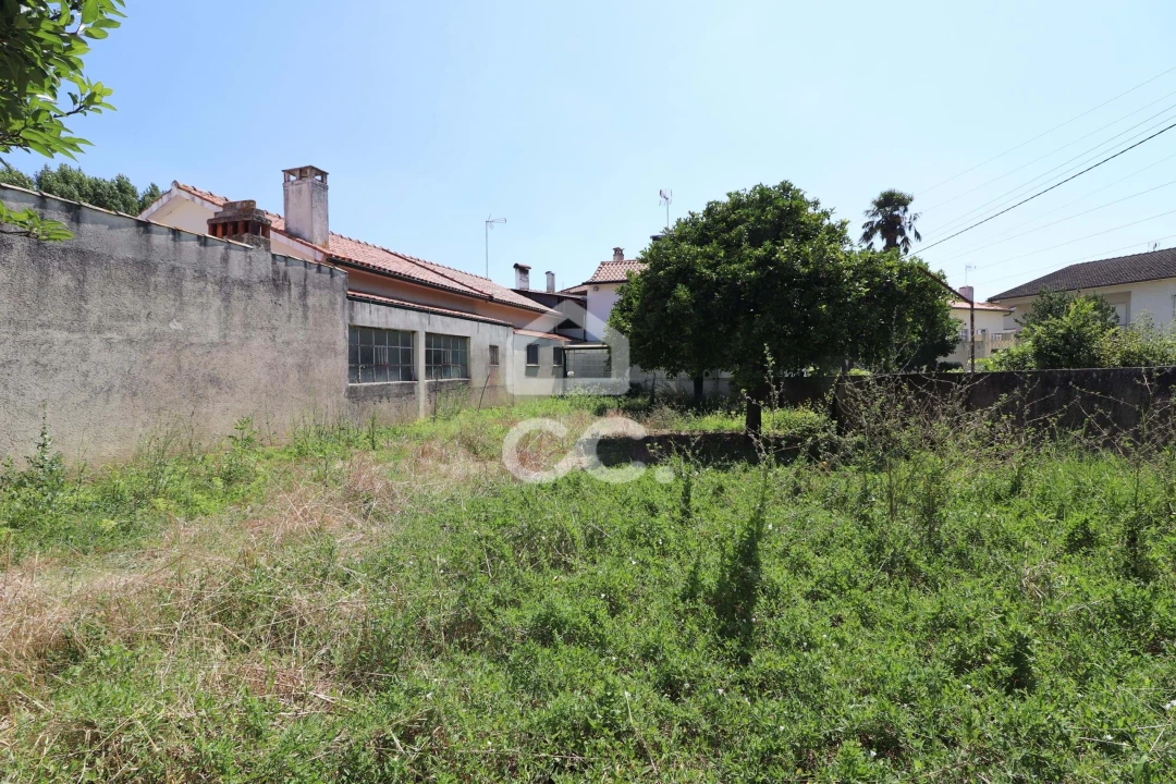 Moradia T4 para Venda em Cernache Foto 24