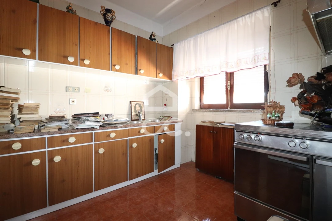 Moradia T4 para Venda em Cernache Foto 12