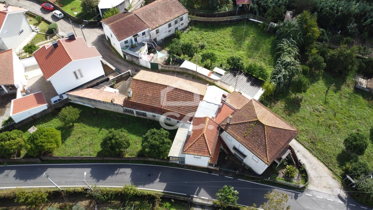 Moradia T4 para Venda em Cernache Foto 31