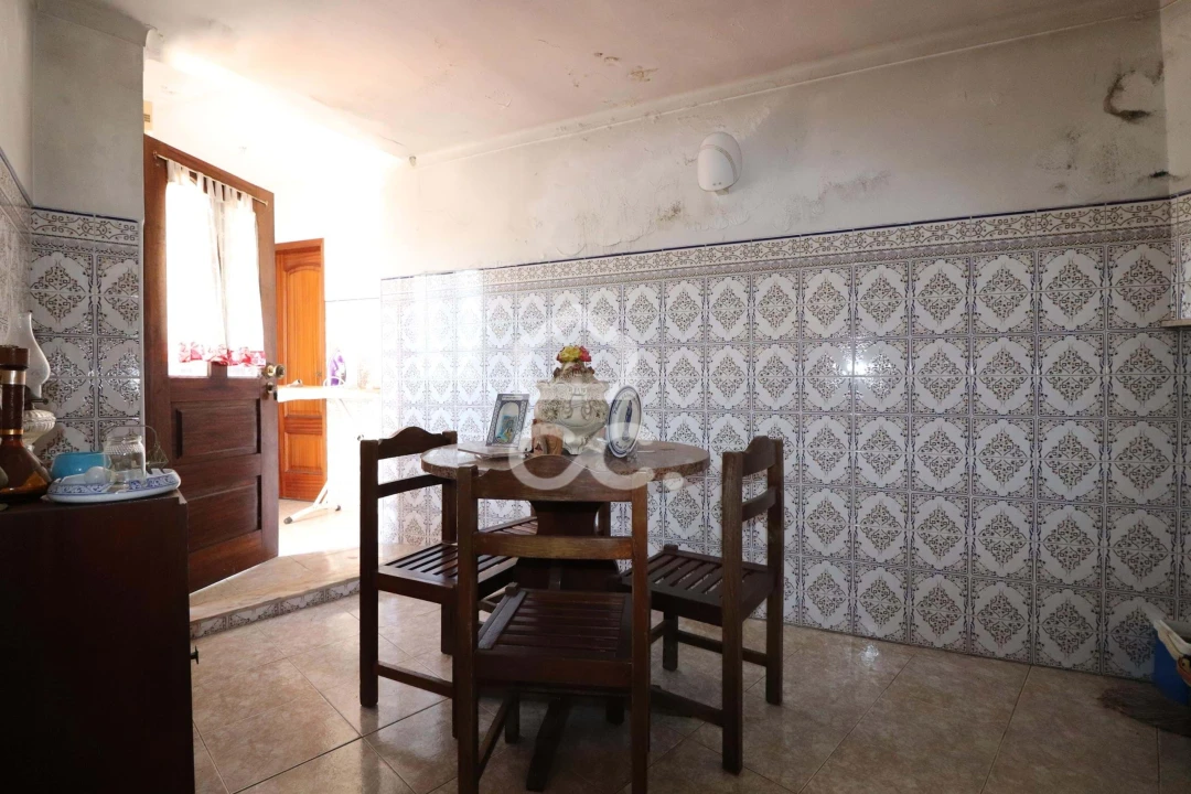 Moradia T4 para Venda em Cernache Foto 13