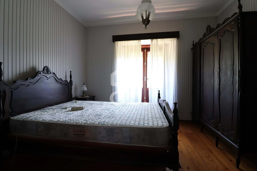 Moradia T4 para Venda em Cernache Foto 15