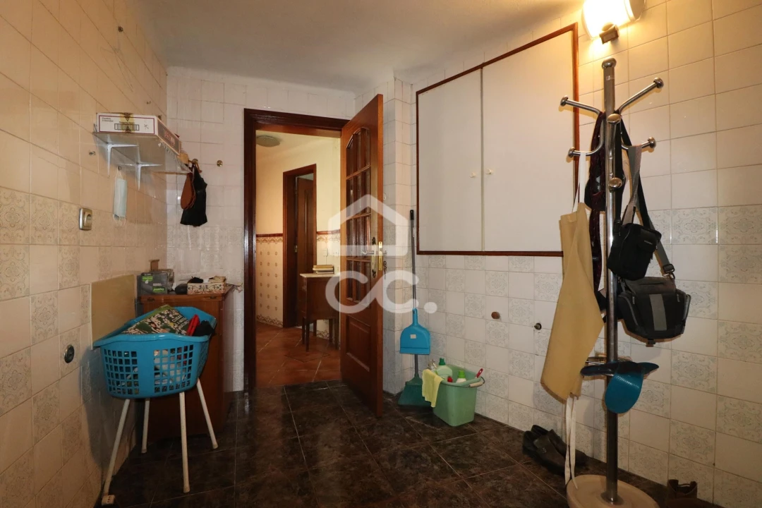 Moradia T4 para Venda em Cernache Foto 23