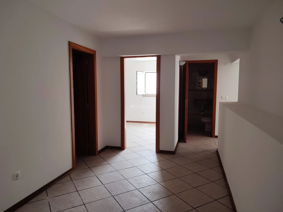 Moradia T5 para Venda em Sesimbra (Castelo) Foto 40
