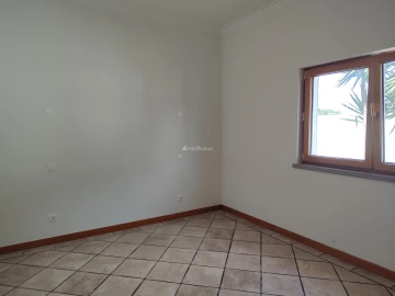 Moradia T5 para Venda em Sesimbra (Castelo)