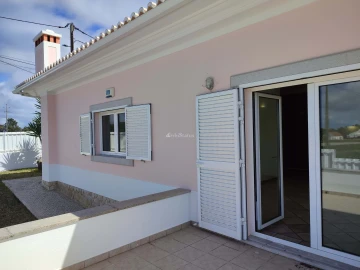 Moradia T5 para Venda em Sesimbra (Castelo)