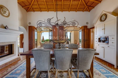 Moradia T4 para Venda em Lagos (São Sebastião e Santa Maria)