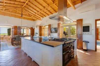 Moradia T4 para Venda em Lagos (São Sebastião e Santa Maria)